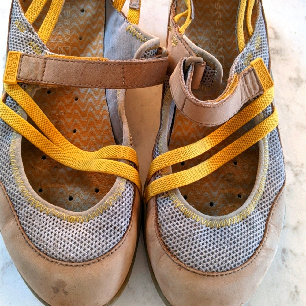 Sperry sandal/boat shoe